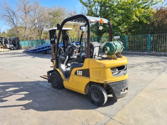 LPG forklift CATERPILLAR