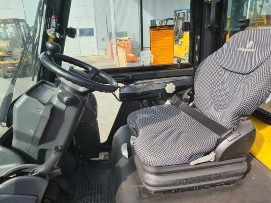 LPG forklift CATERPILLAR