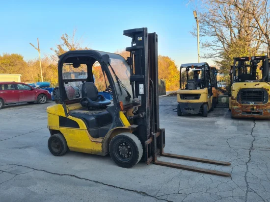 LPG forklift CATERPILLAR