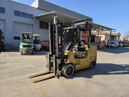 LPG forklift CATERPILLAR