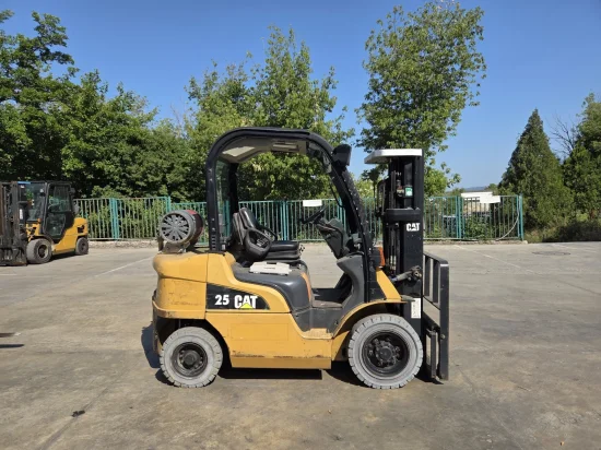 LPG forklift CATERPILLAR