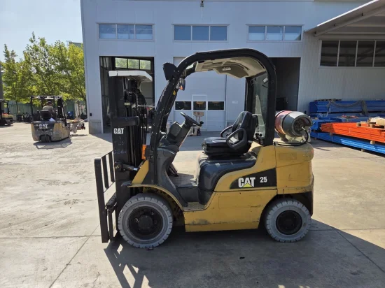 LPG forklift CATERPILLAR