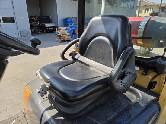 LPG forklift CATERPILLAR
