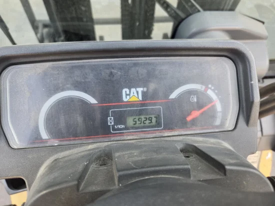 LPG forklift CATERPILLAR