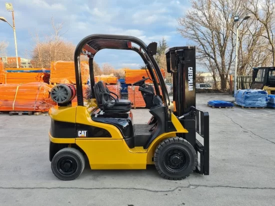 LPG forklift CATERPILLAR