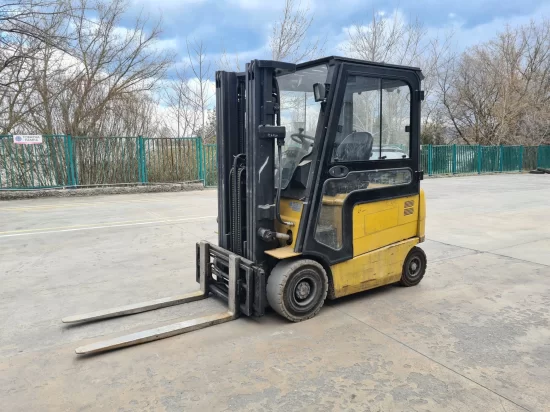 electric forklift CATERPILLAR