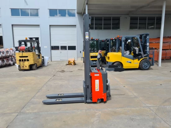LIFTEX Dynamic 1530HD ел.стакер