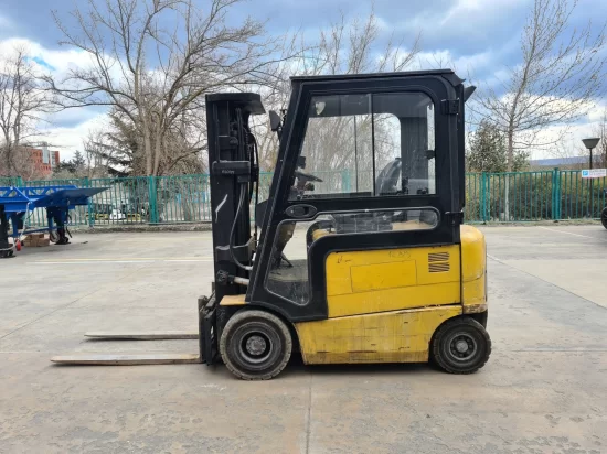 electric forklift CATERPILLAR