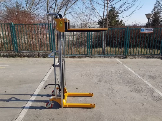 LIFTEX DS35 стакер за варели