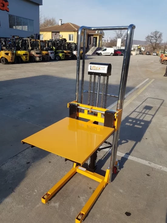 LIFTEX DS35 стакер за варели