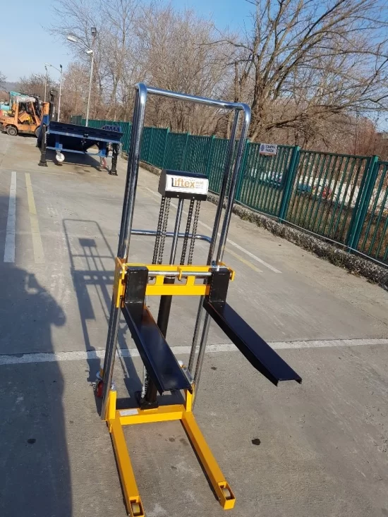 LIFTEX DS35 стакер за варели