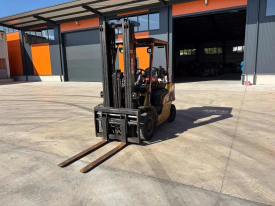 LPG forklift CATERPILLAR