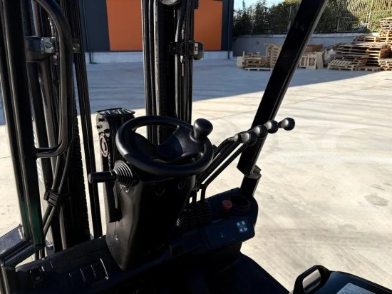 electric forklift MITSUBISHI
