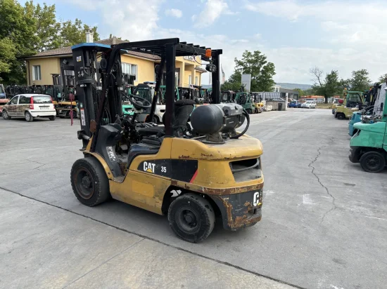 LPG forklift CATERPILLAR