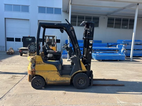 LPG forklift CATERPILLAR