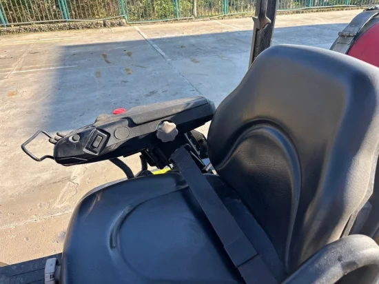 LPG forklift CATERPILLAR