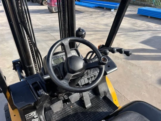 LPG forklift CATERPILLAR