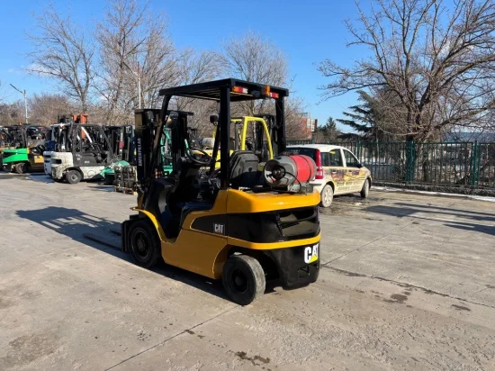 LPG forklift CATERPILLAR