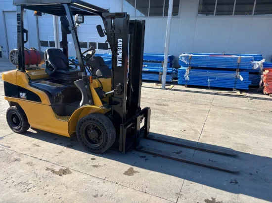 LPG forklift CATERPILLAR