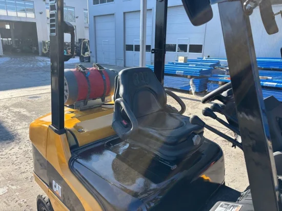 LPG forklift CATERPILLAR