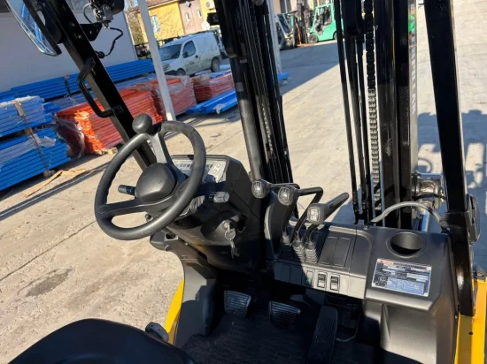 LPG forklift CATERPILLAR