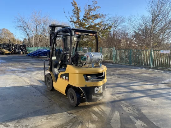 LPG forklift CATERPILLAR