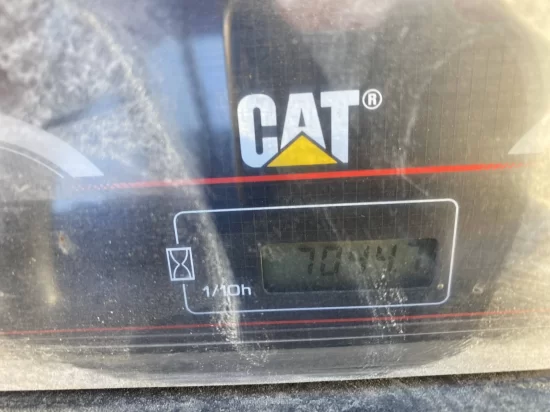 LPG forklift CATERPILLAR