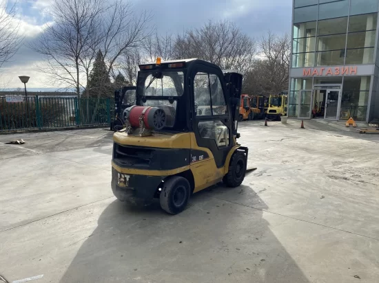 LPG forklift CATERPILLAR