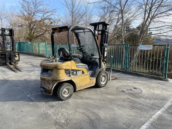 LPG forklift CATERPILLAR