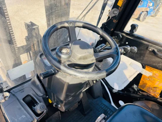 LPG forklift CATERPILLAR