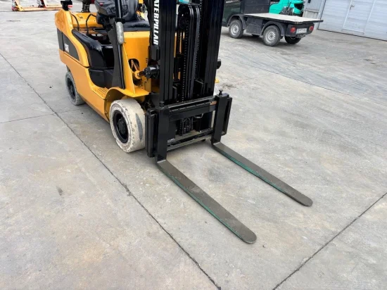 LPG forklift CATERPILLAR