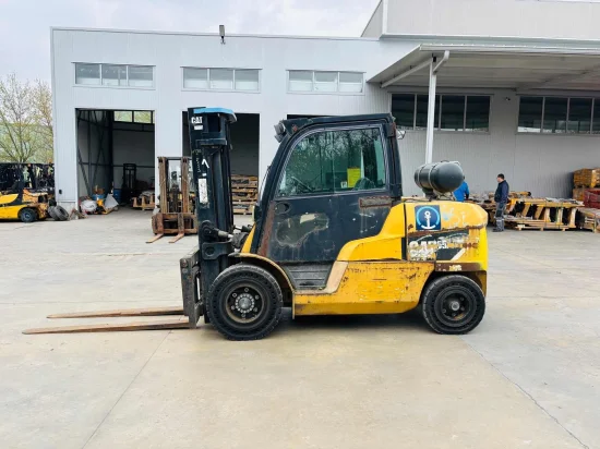 LPG forklift CATERPILLAR