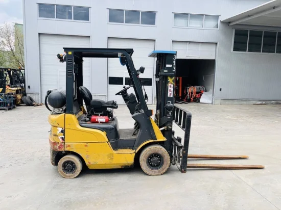 LPG forklift CATERPILLAR