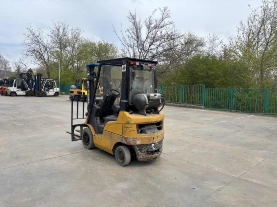 LPG forklift CATERPILLAR