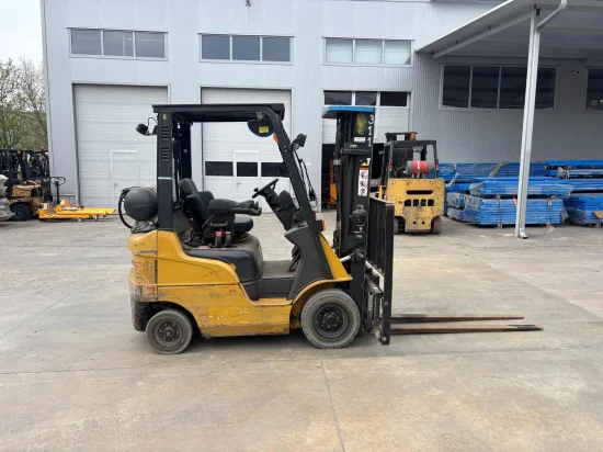 LPG forklift CATERPILLAR