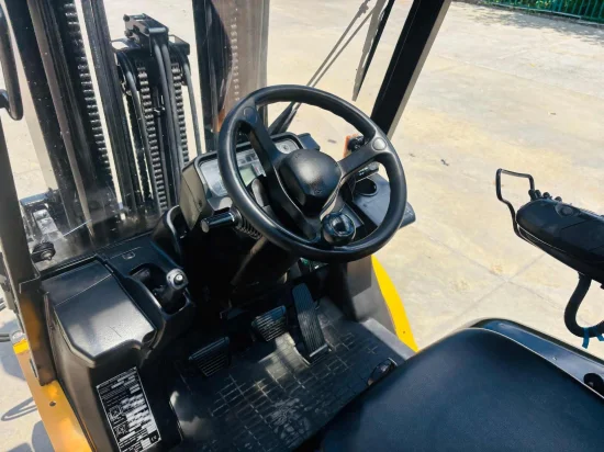 LPG forklift CATERPILLAR