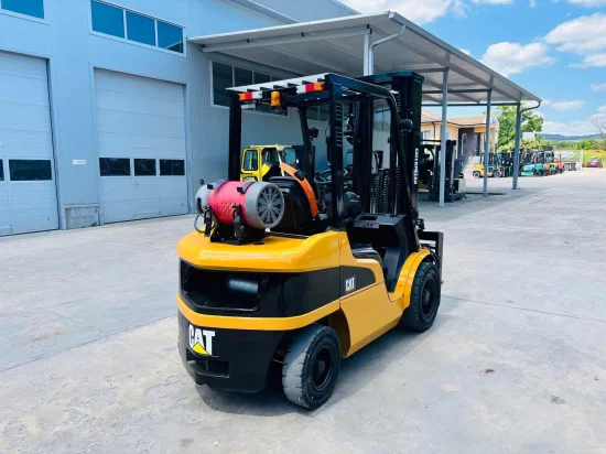 LPG forklift CATERPILLAR