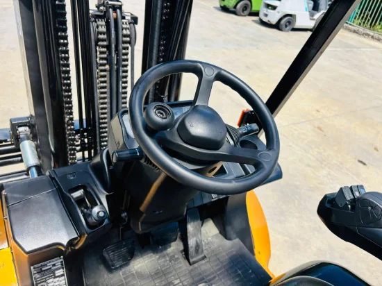 LPG forklift CATERPILLAR