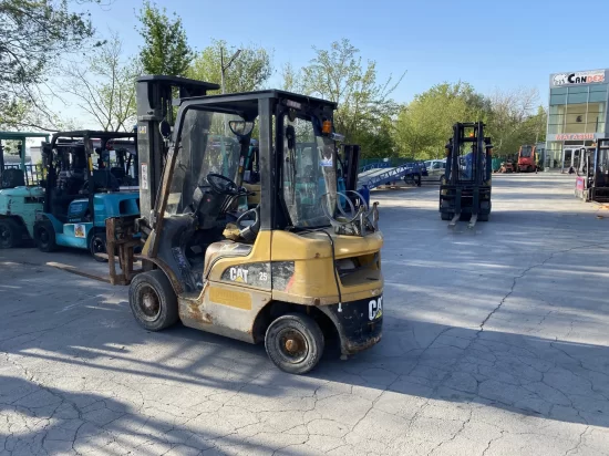 LPG forklift CATERPILLAR