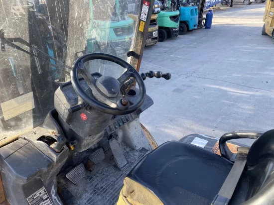 LPG forklift CATERPILLAR