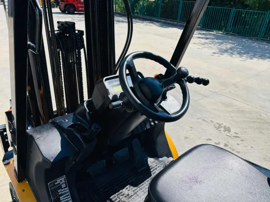 LPG forklift CATERPILLAR