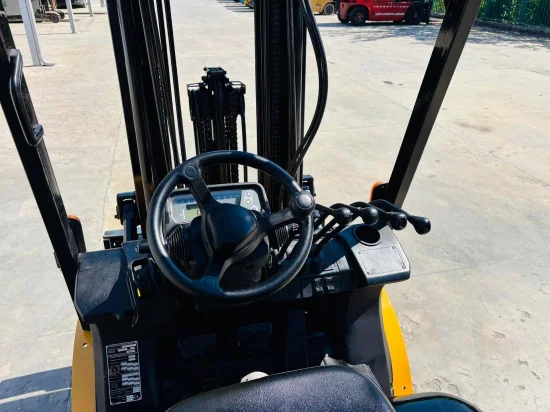 LPG forklift CATERPILLAR