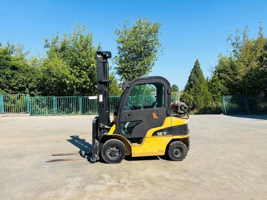 LPG forklift CATERPILLAR